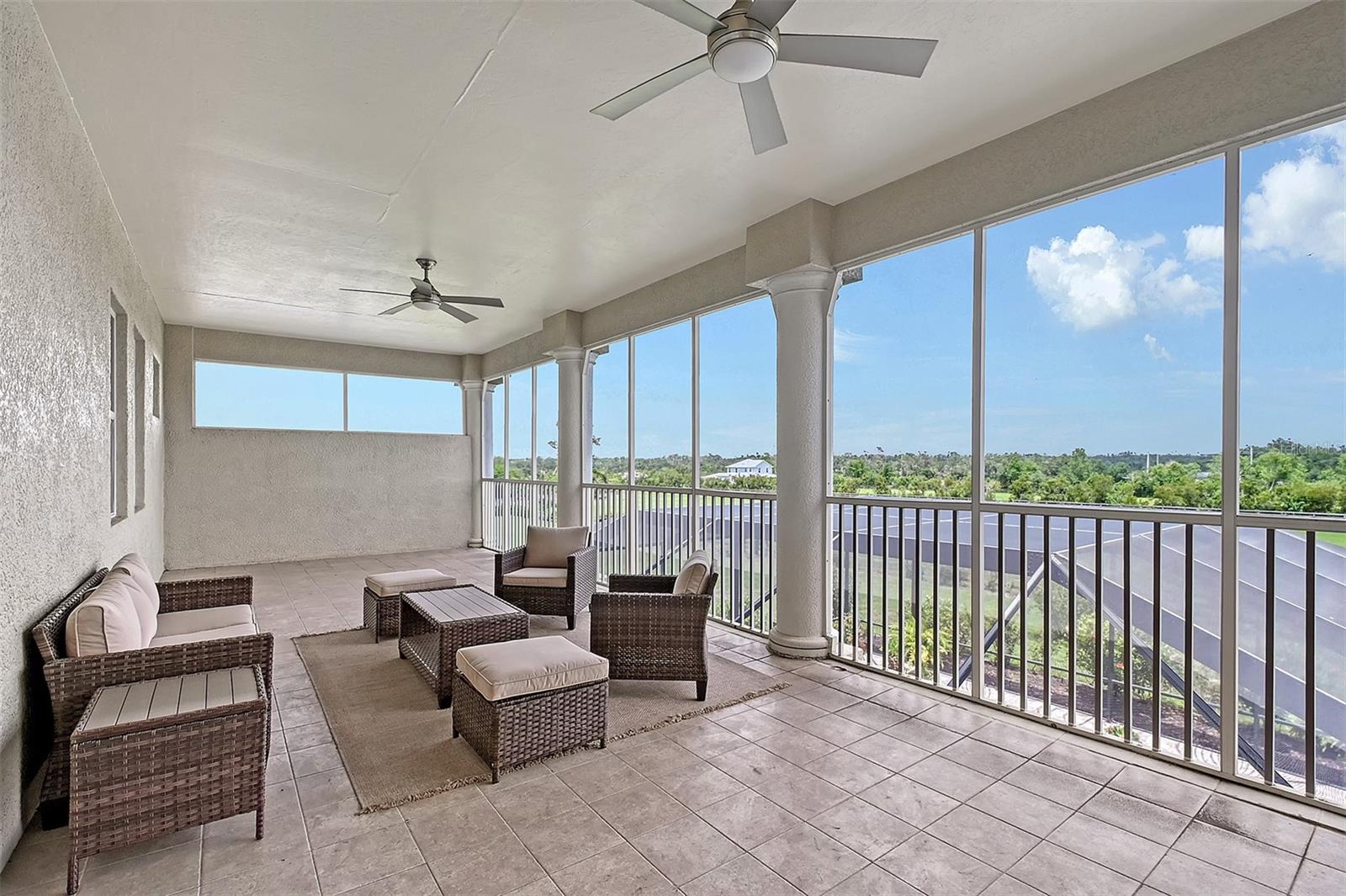 520 RYE RD NE, BRADENTON, FL, 34212