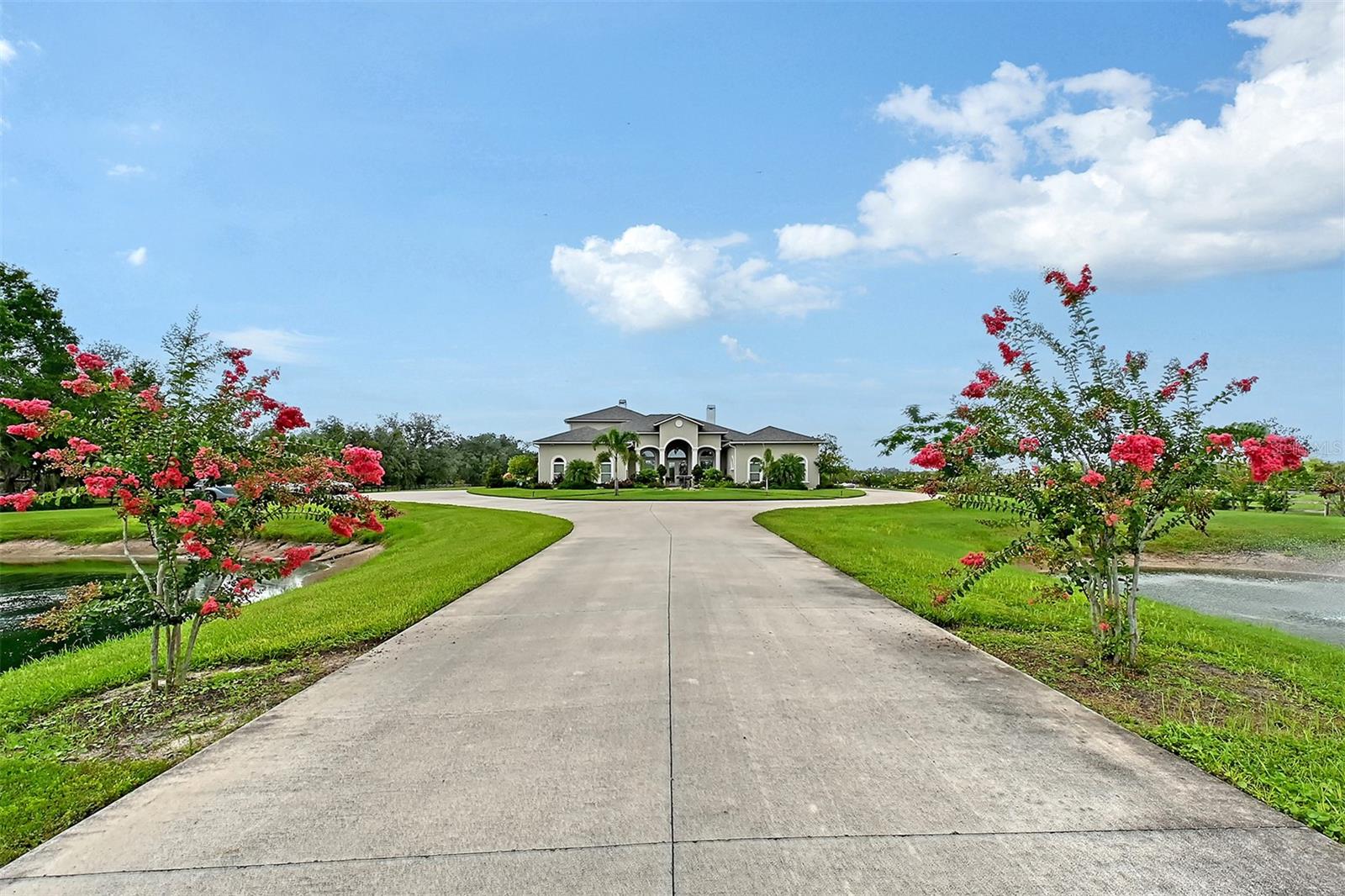 520 RYE RD NE, BRADENTON, FL, 34212