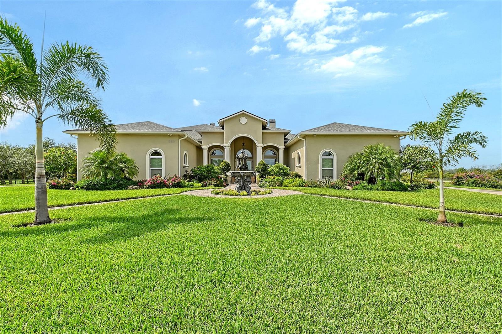 520 RYE RD NE, BRADENTON, FL, 34212
