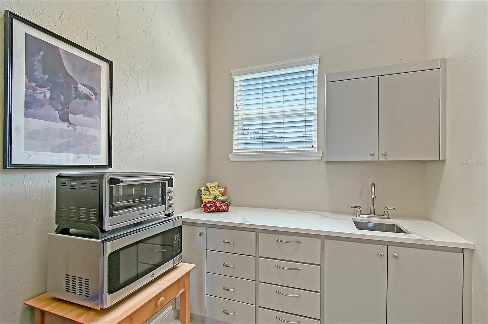 520 RYE RD NE, BRADENTON, FL, 34212