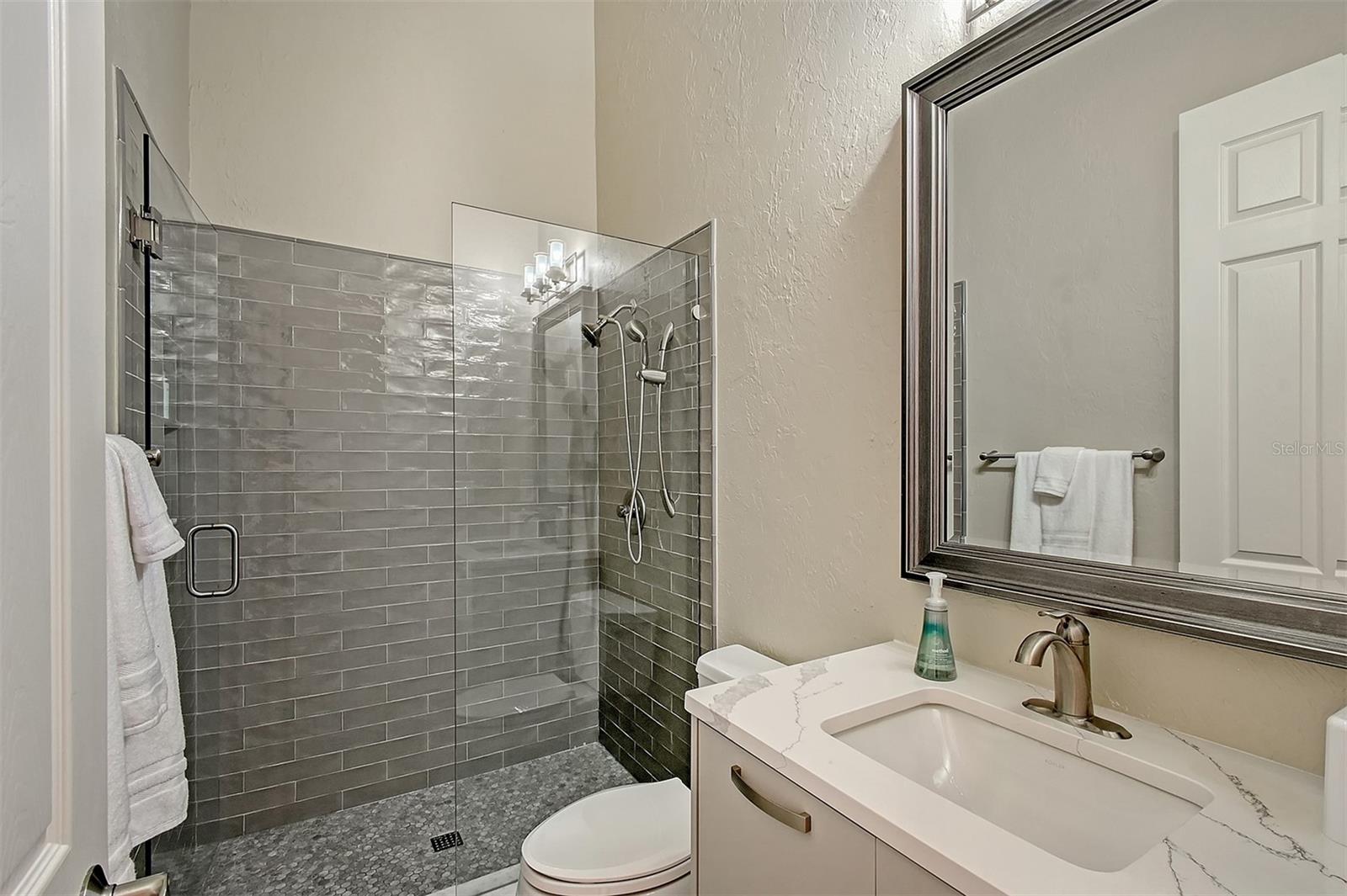 520 RYE RD NE, BRADENTON, FL, 34212