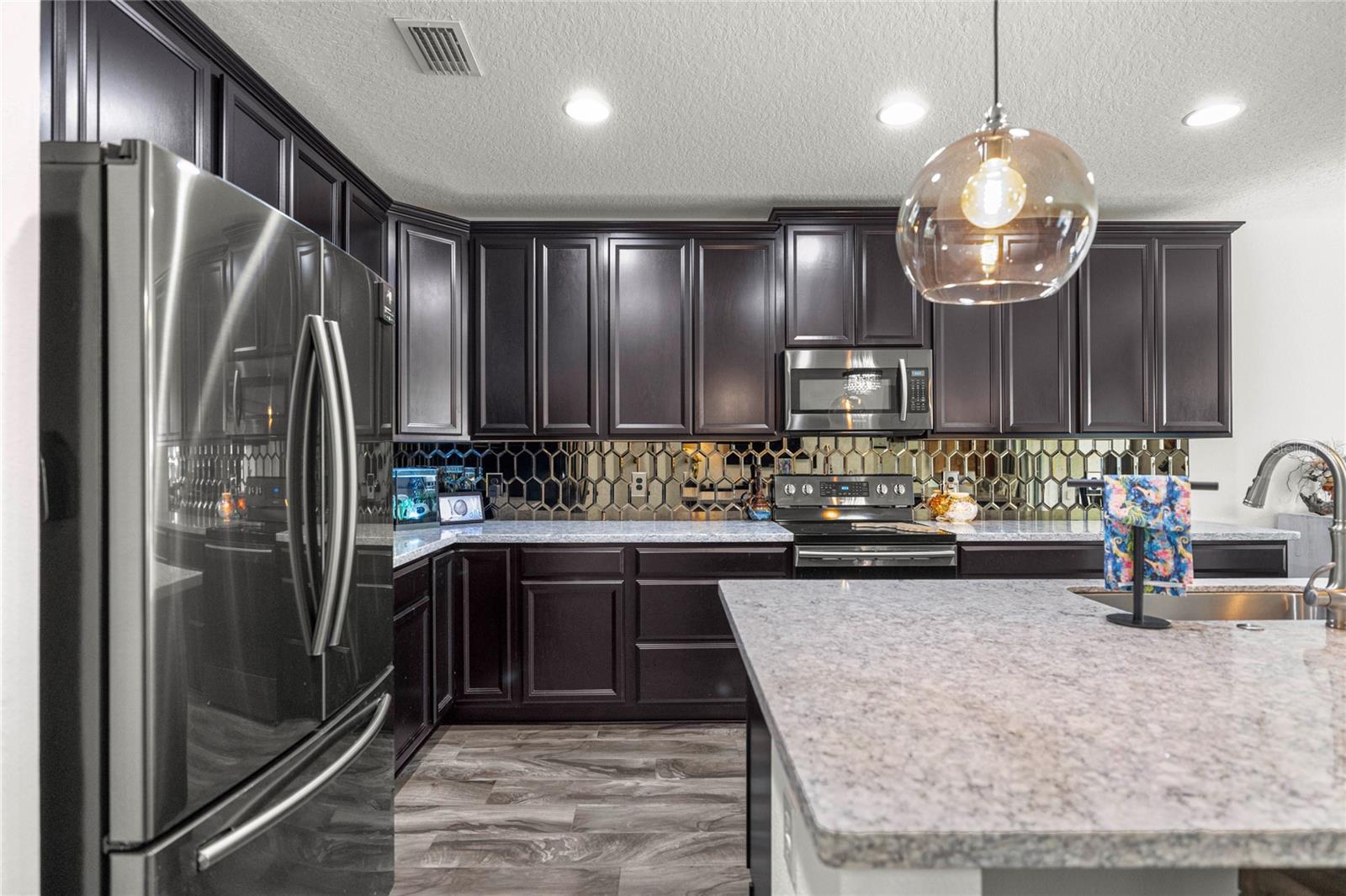 358 IRVING BEND DR, GROVELAND, FL, 34736