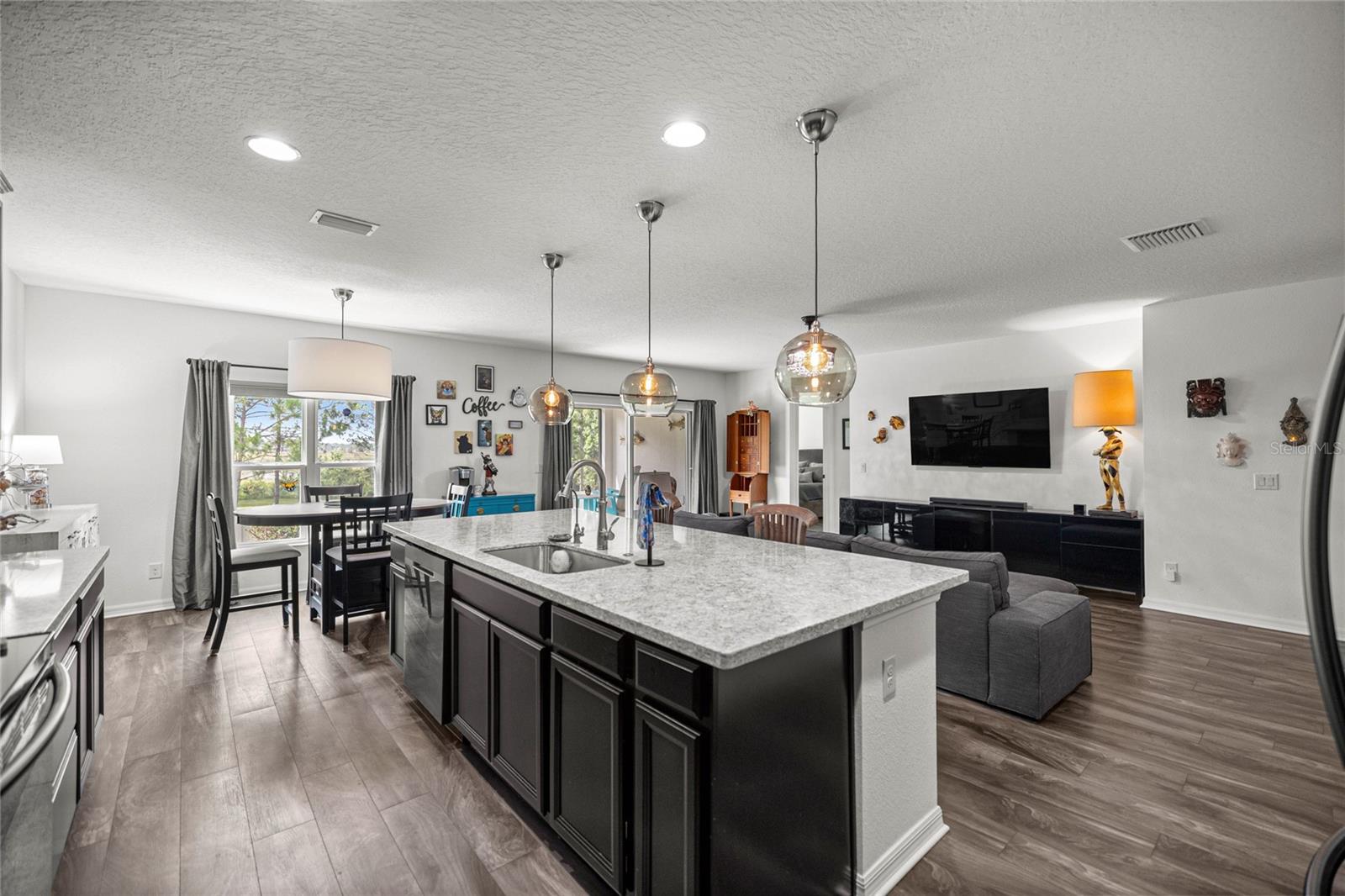 358 IRVING BEND DR, GROVELAND, FL, 34736