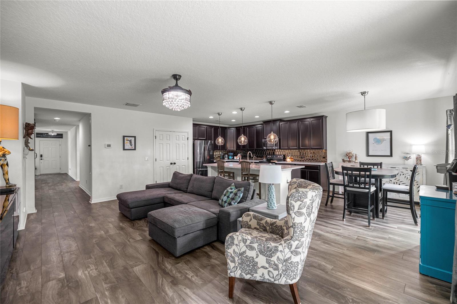 358 IRVING BEND DR, GROVELAND, FL, 34736