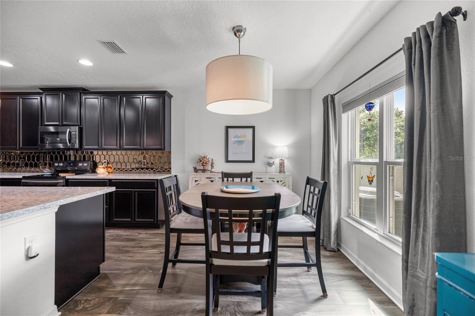 358 IRVING BEND DR, GROVELAND, FL, 34736