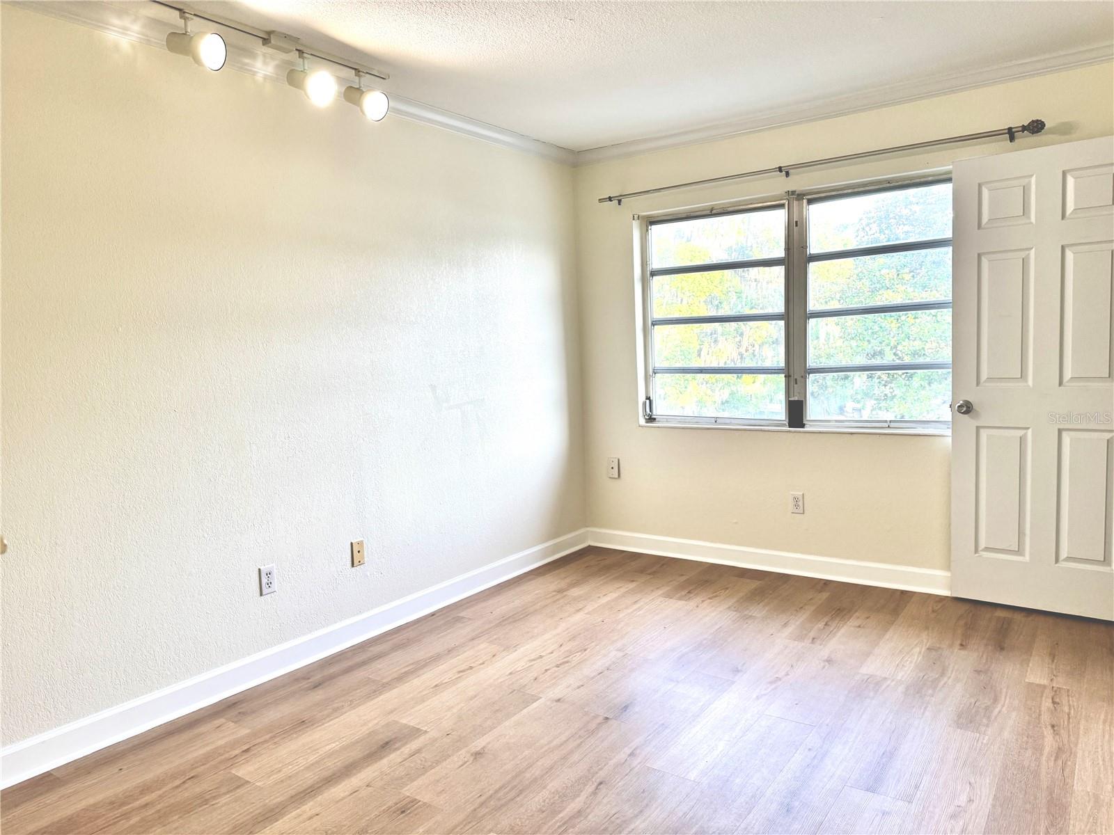 SUMMIT HOUSE, GAINESVILLE, FL, 32608