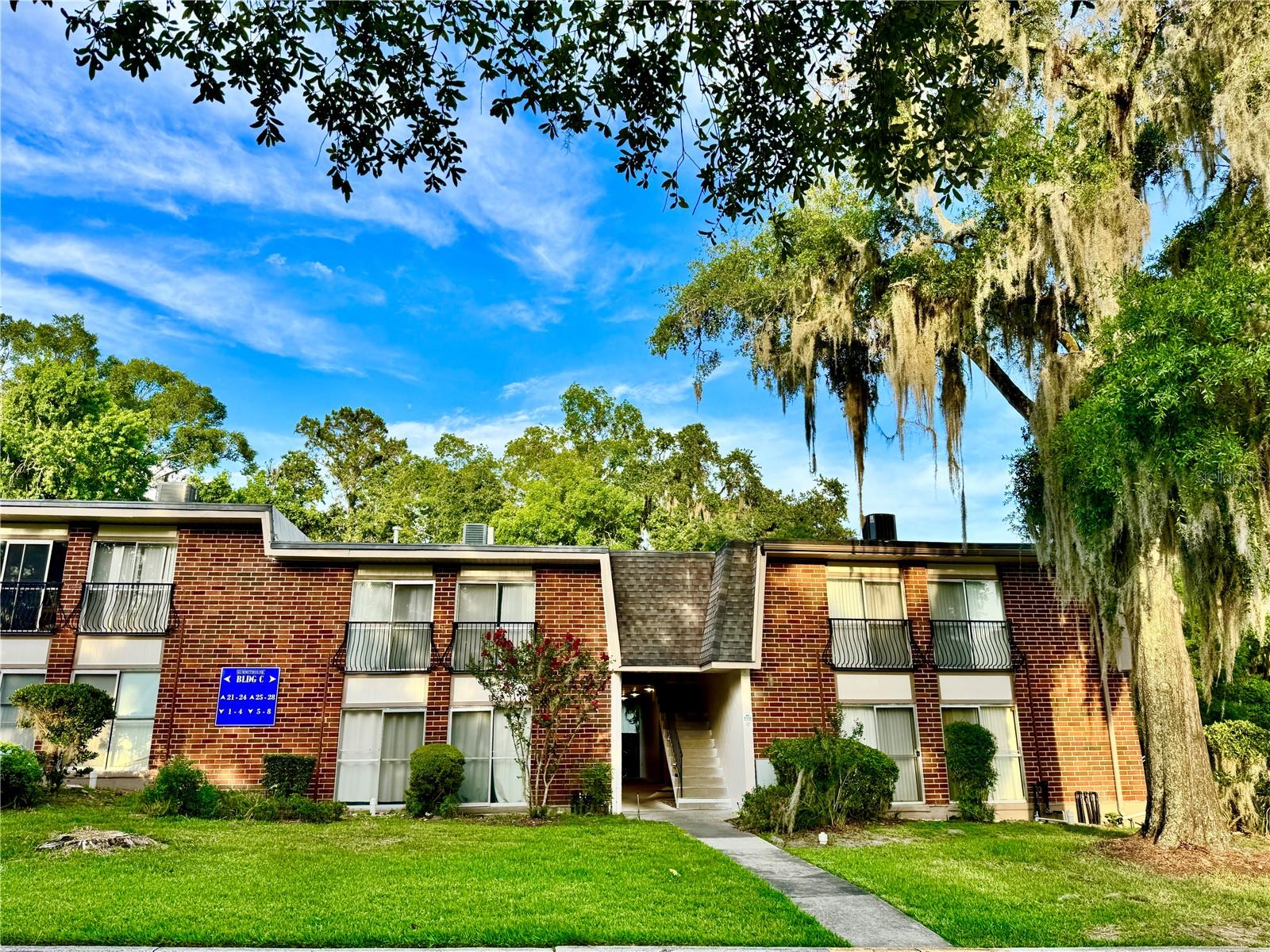 SUMMIT HOUSE, GAINESVILLE, FL, 32608