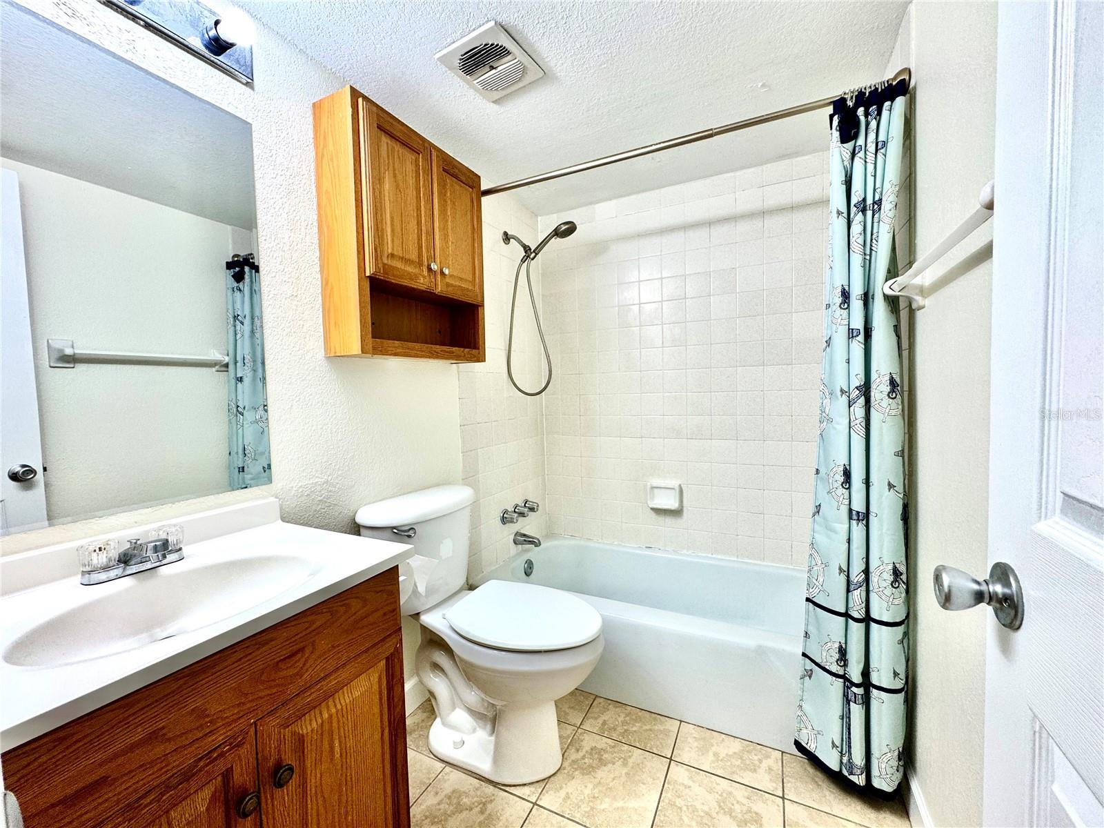 SUMMIT HOUSE, GAINESVILLE, FL, 32608