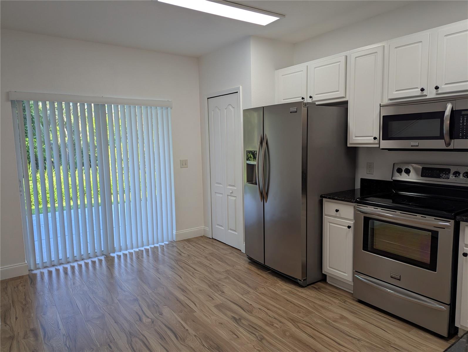 15819 FISHHAWK FALLS DR, LITHIA, FL, 33547