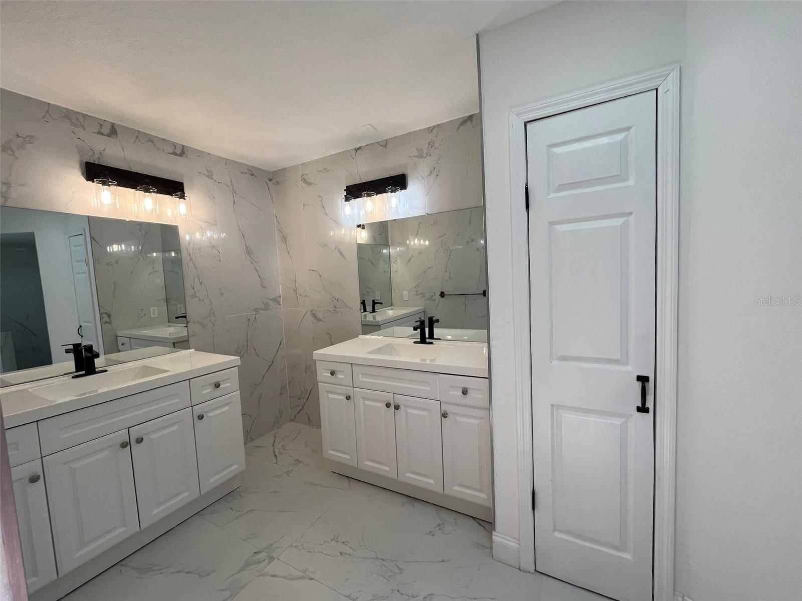 1363 ALGIERS ST, PUNTA GORDA, FL, 33980