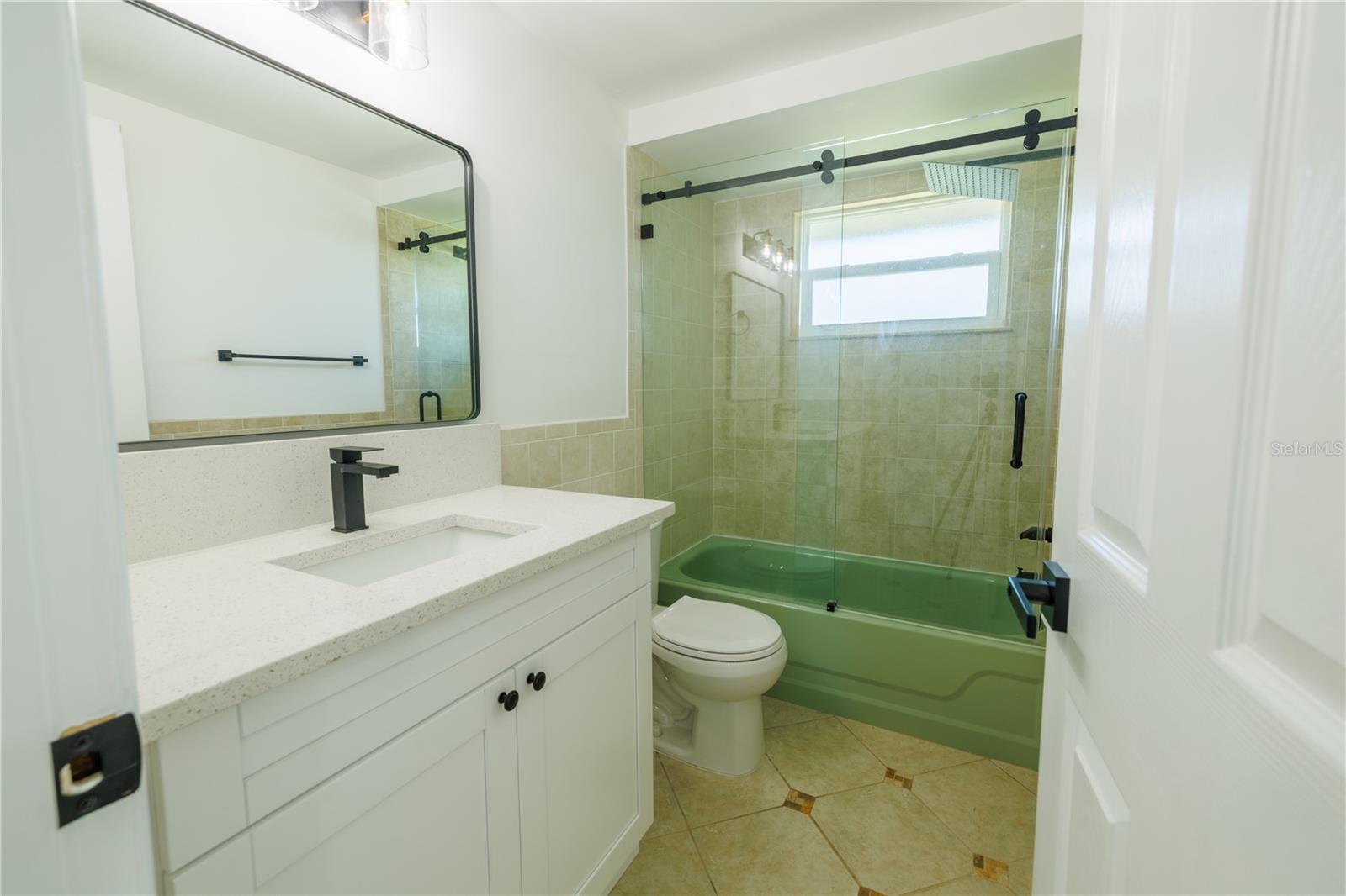 621 GRAN KAYMEN WAY, APOLLO BEACH, FL, 33572