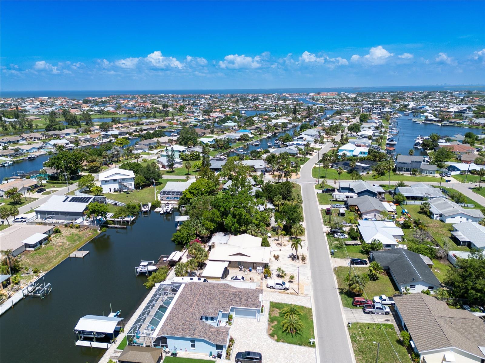 621 GRAN KAYMEN WAY, APOLLO BEACH, FL, 33572