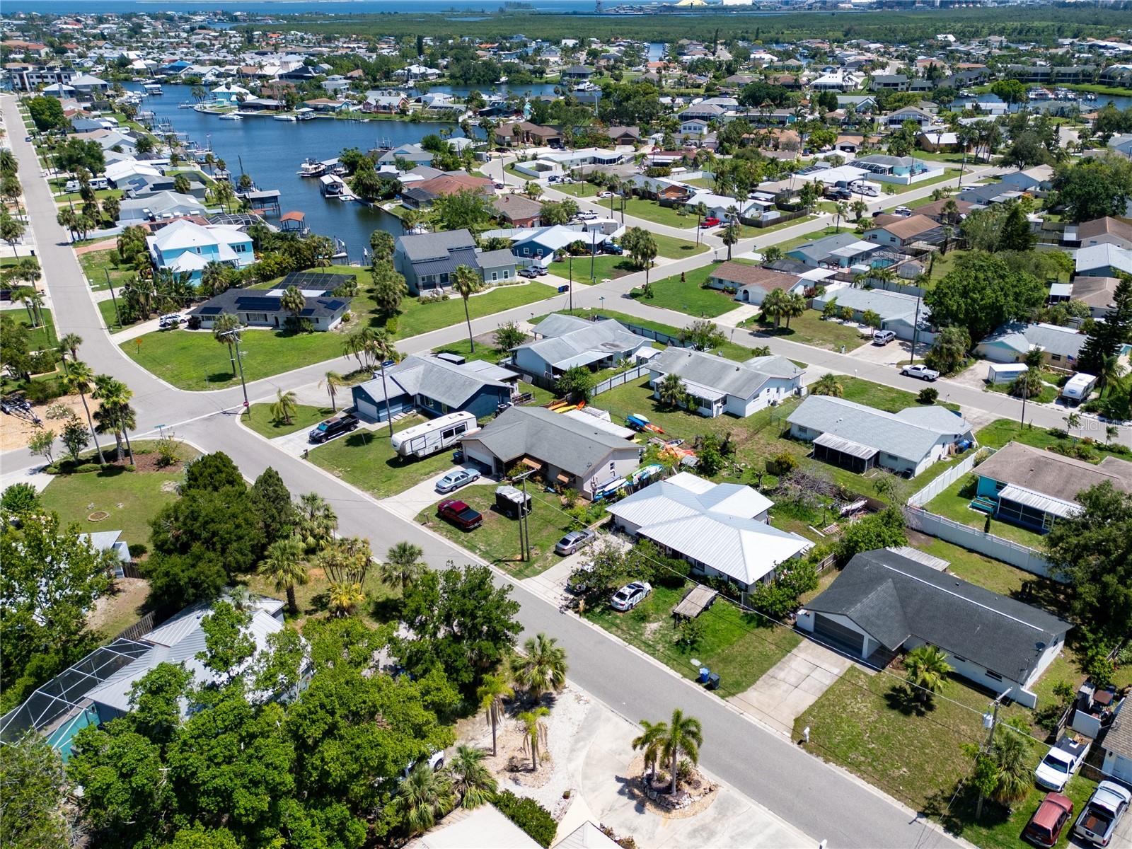 621 GRAN KAYMEN WAY, APOLLO BEACH, FL, 33572