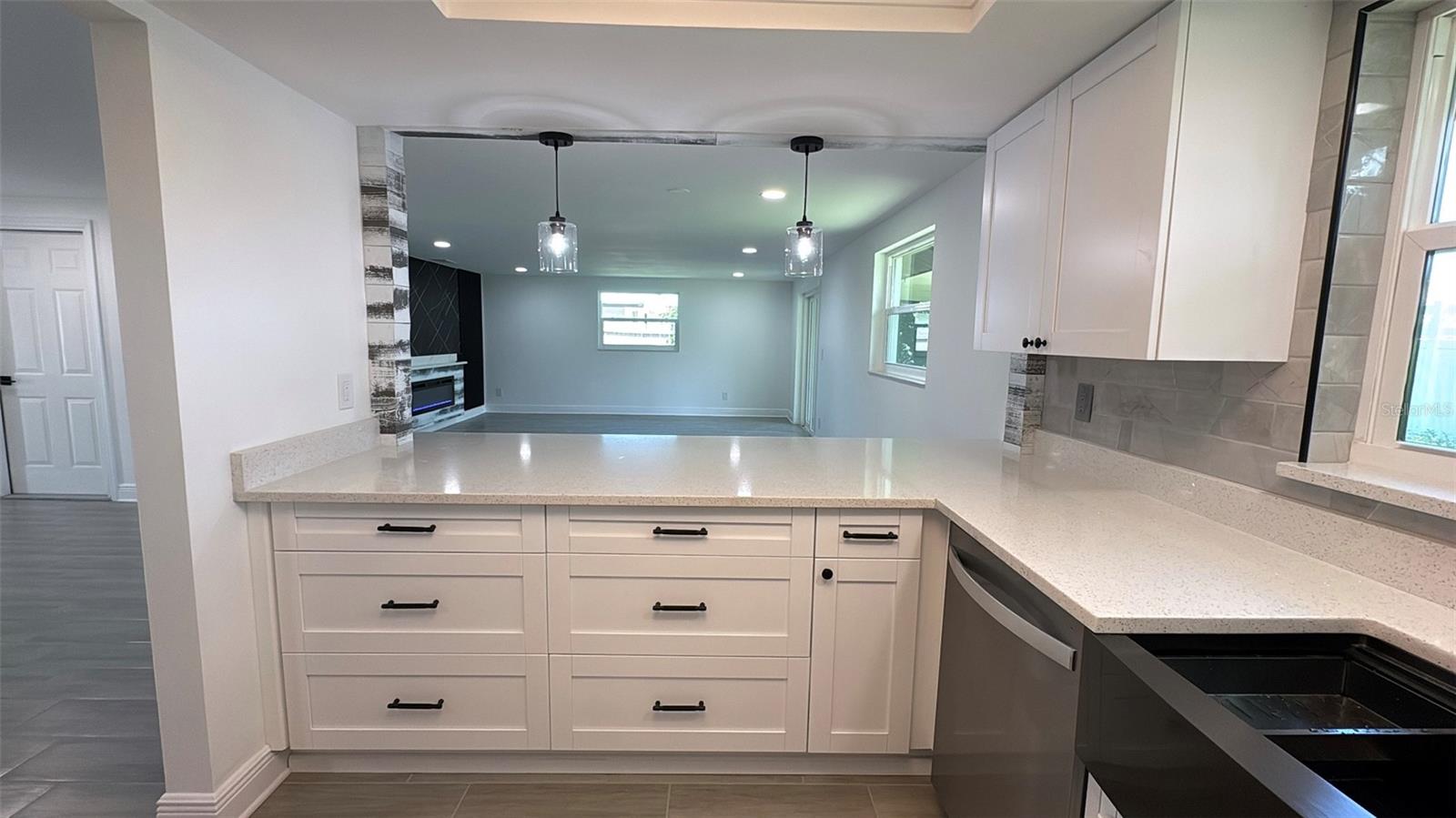 621 GRAN KAYMEN WAY, APOLLO BEACH, FL, 33572