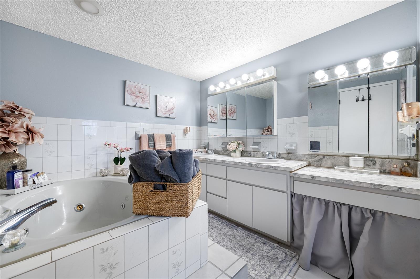 5236 MADISON ST, NEW PORT RICHEY, FL, 34652