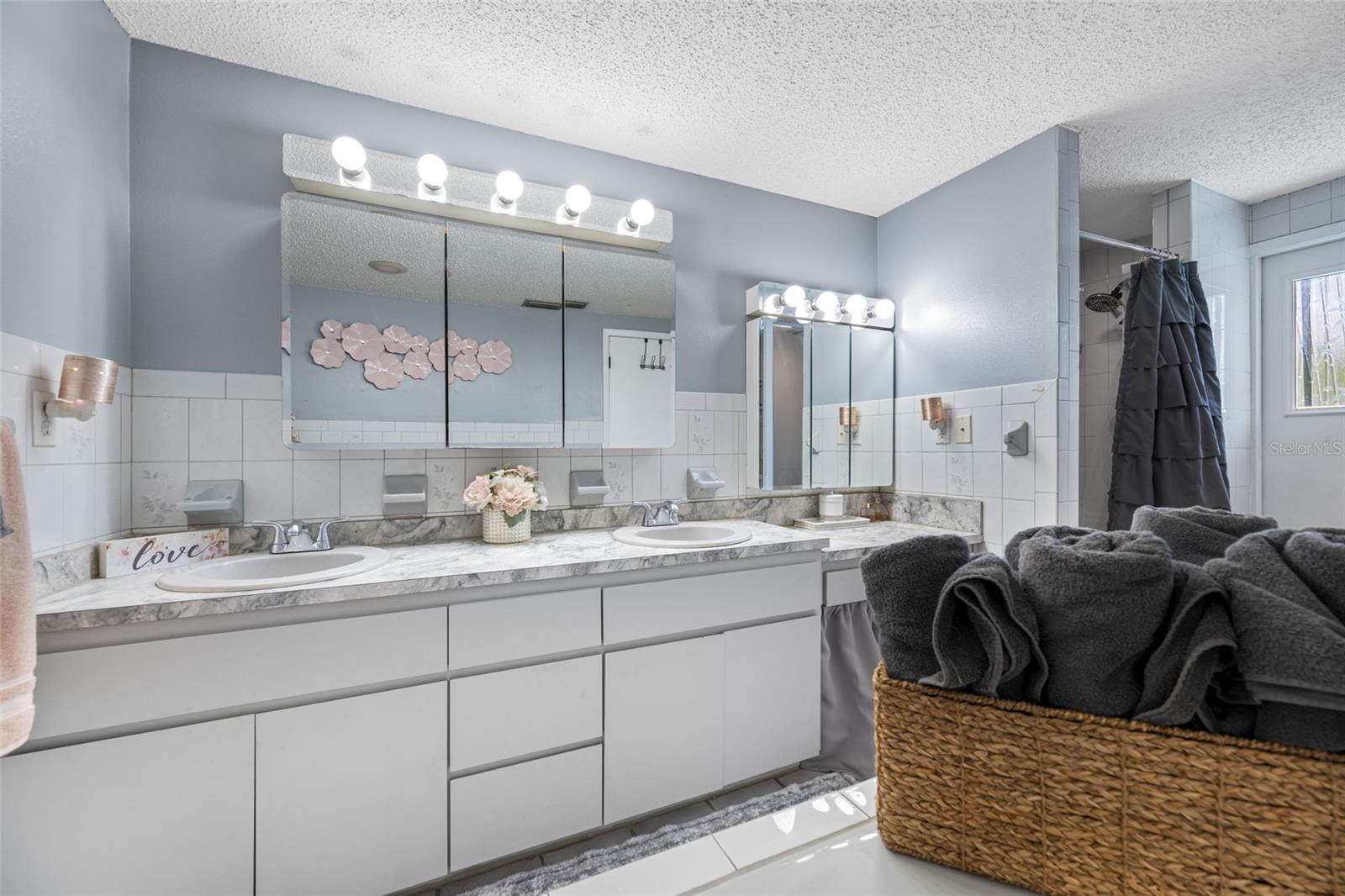 5236 MADISON ST, NEW PORT RICHEY, FL, 34652