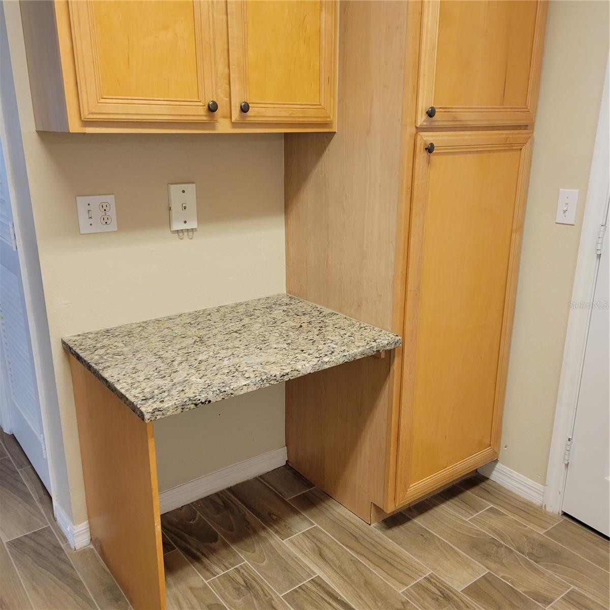 1155 VILLAGIO CIR #102, SARASOTA, FL, 34237