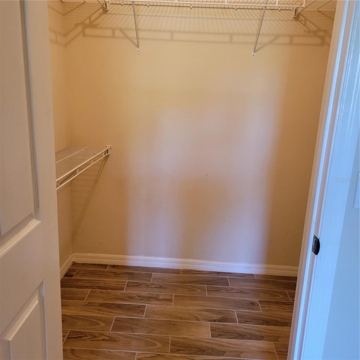 1155 VILLAGIO CIR #102, SARASOTA, FL, 34237