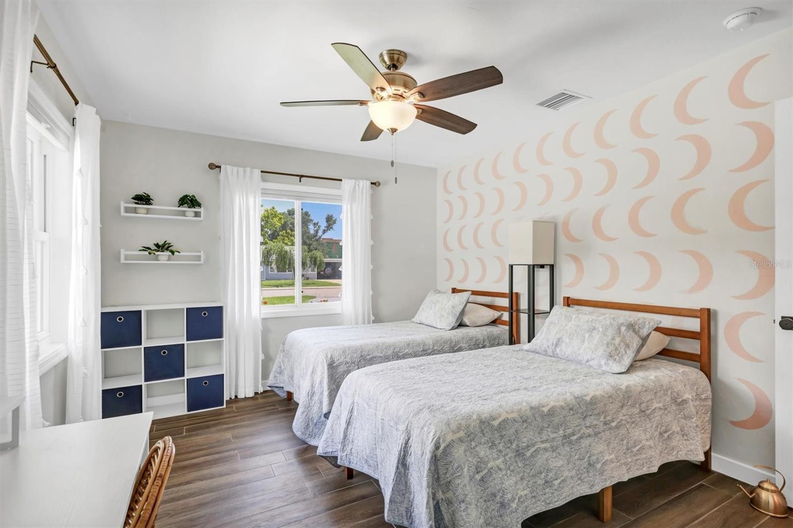 2141 HYDE PARK ST, SARASOTA, FL, 34239