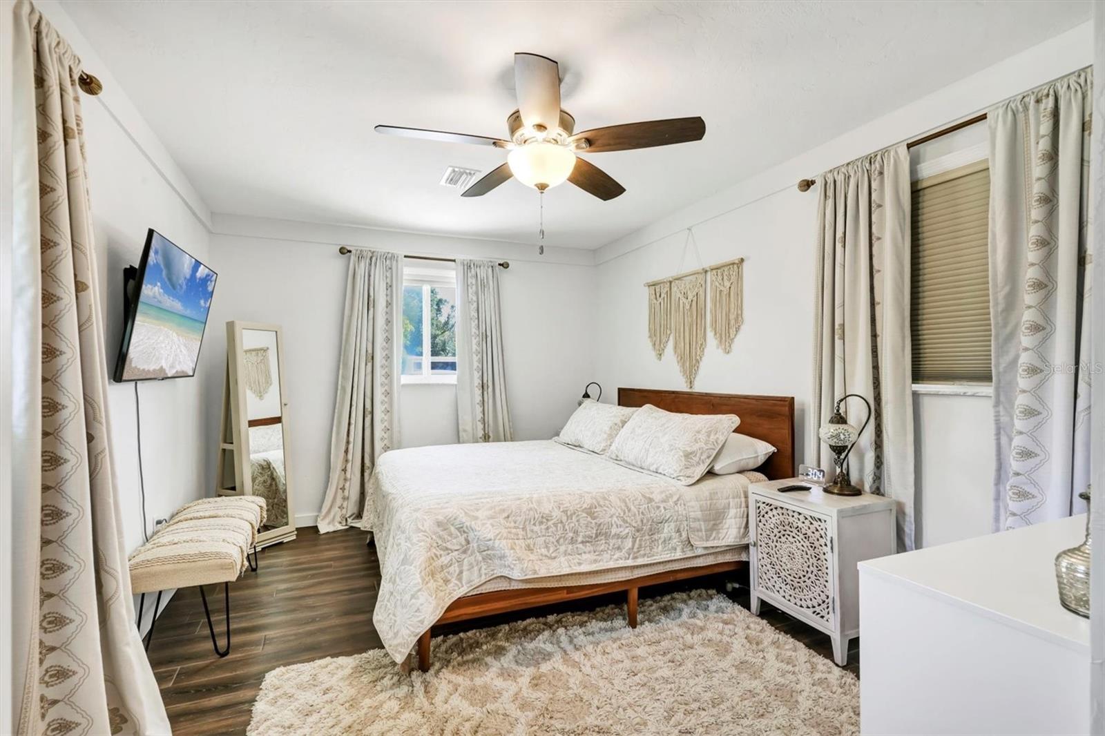 2141 HYDE PARK ST, SARASOTA, FL, 34239