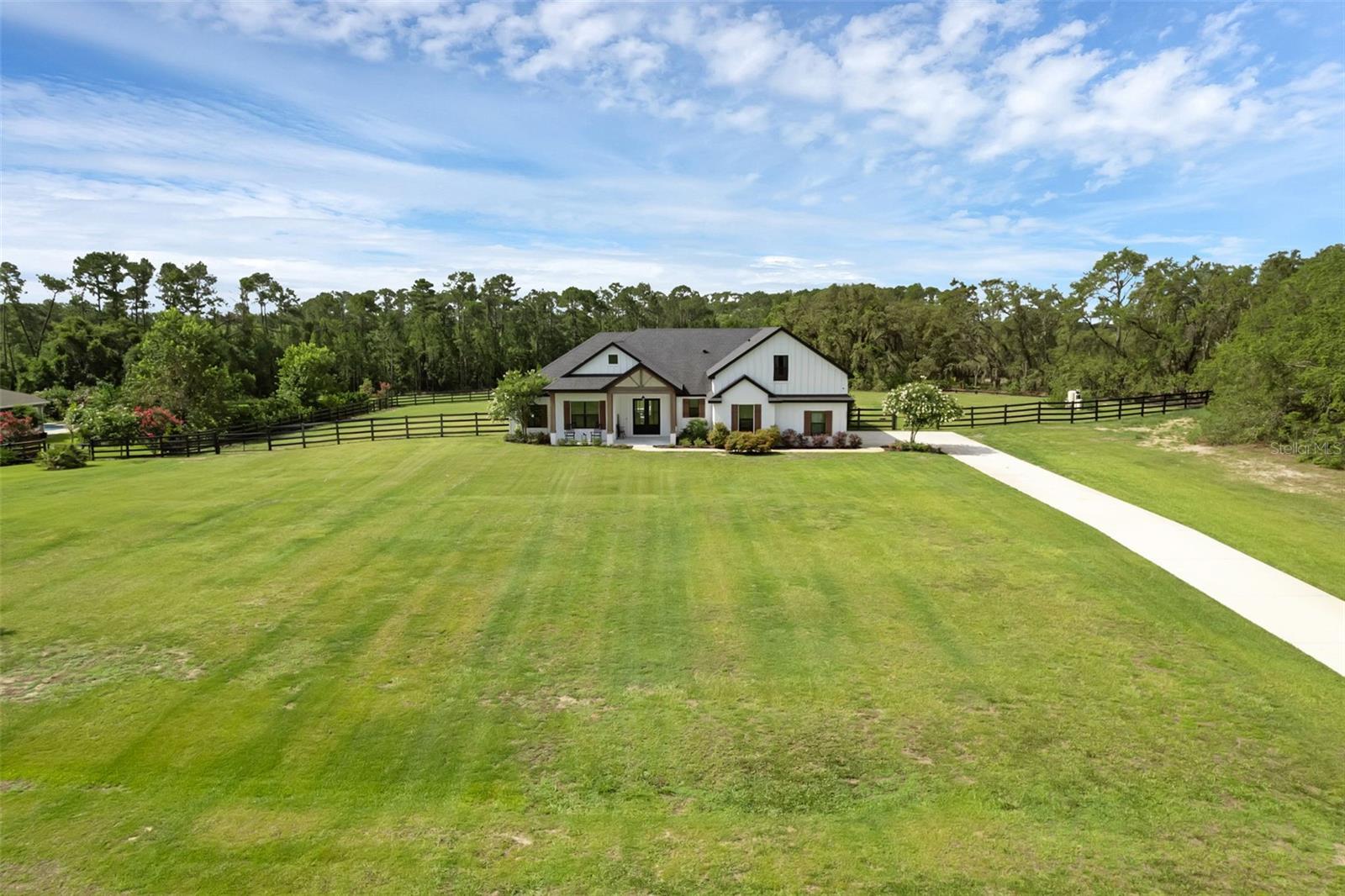 27071 MOSS VIEW DR, TAVARES, FL, 32778