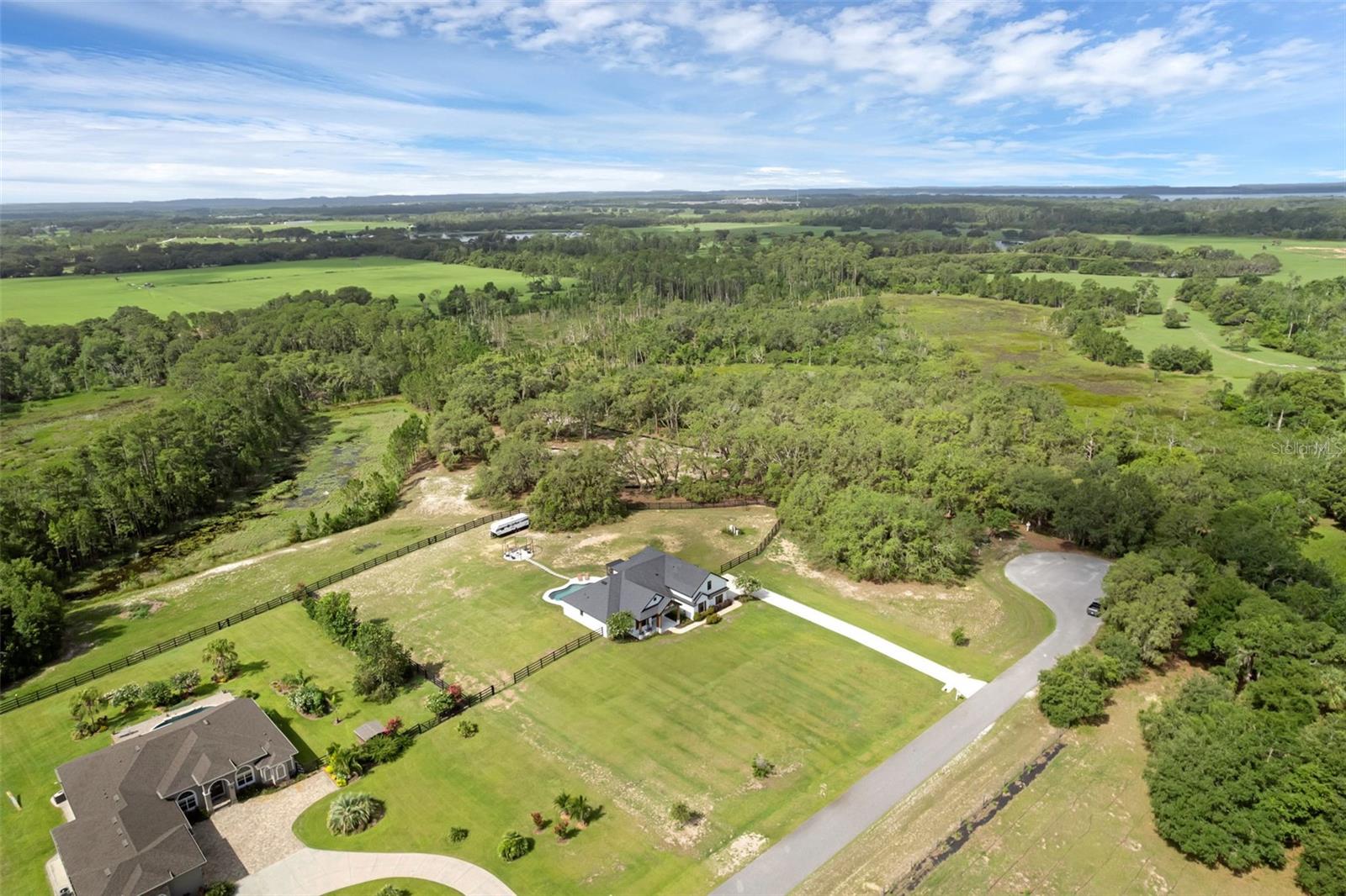 27071 MOSS VIEW DR, TAVARES, FL, 32778