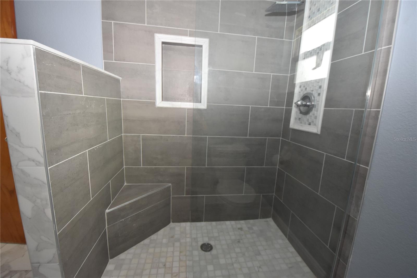 1107 W WOODLAWN AVE, TAMPA, FL, 33603