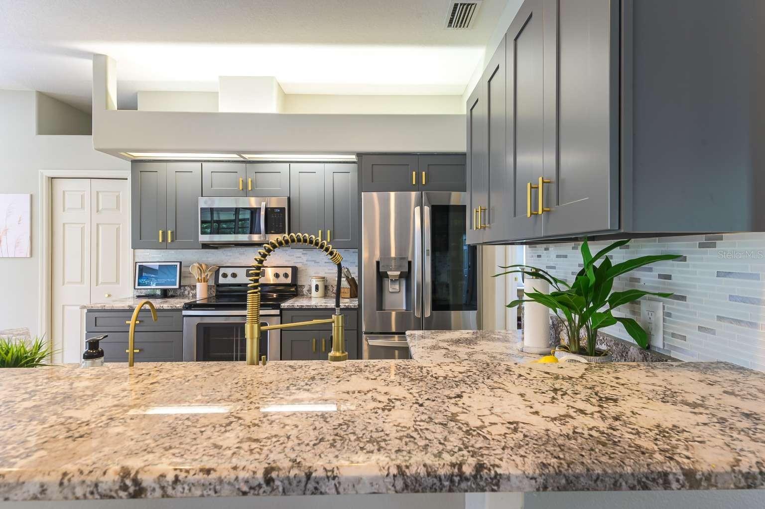 7725 235TH ST E, MYAKKA CITY, FL, 34251