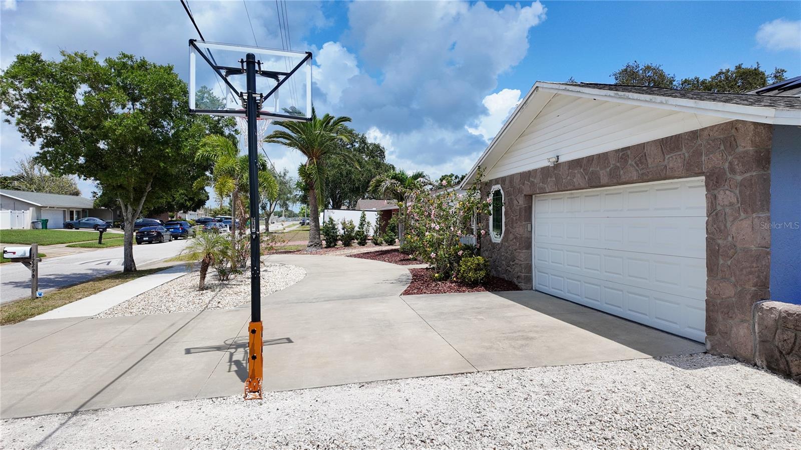 12290 90TH AVE, SEMINOLE, FL, 33772