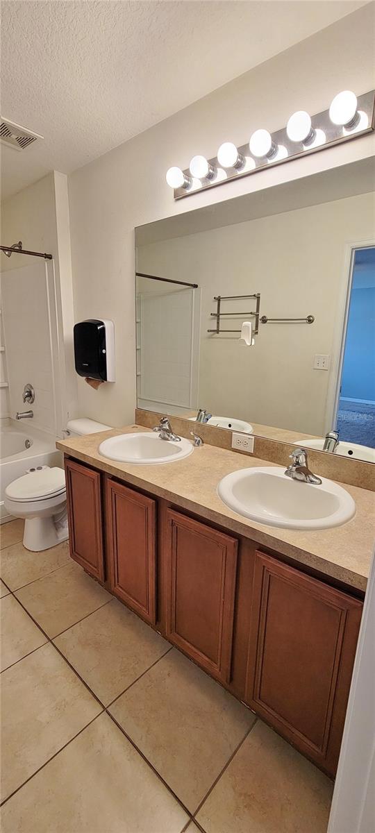 31124 MANDOLIN CAY AVE, WESLEY CHAPEL, FL, 33543