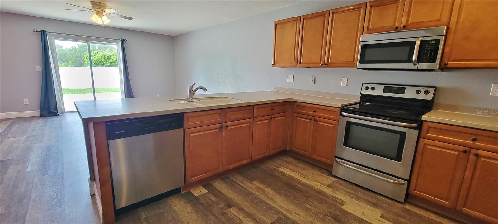 31124 MANDOLIN CAY AVE, WESLEY CHAPEL, FL, 33543