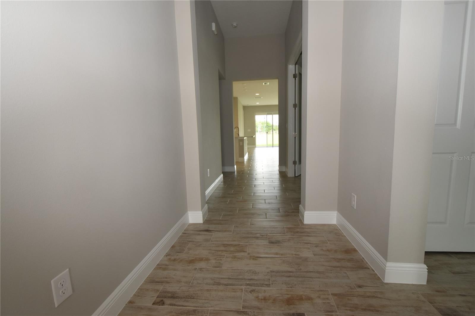 6394 ROADSTEAD CT, APOLLO BEACH, FL, 33572