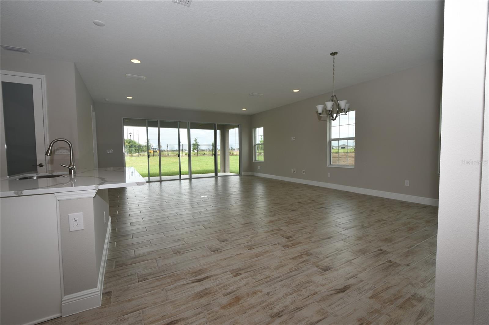 6394 ROADSTEAD CT, APOLLO BEACH, FL, 33572