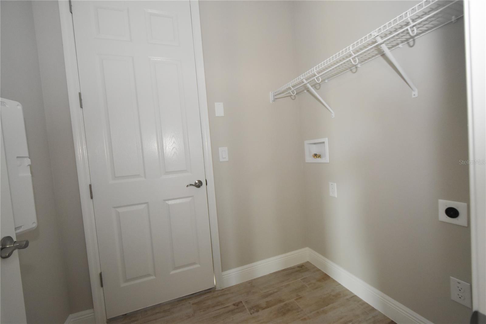 6394 ROADSTEAD CT, APOLLO BEACH, FL, 33572