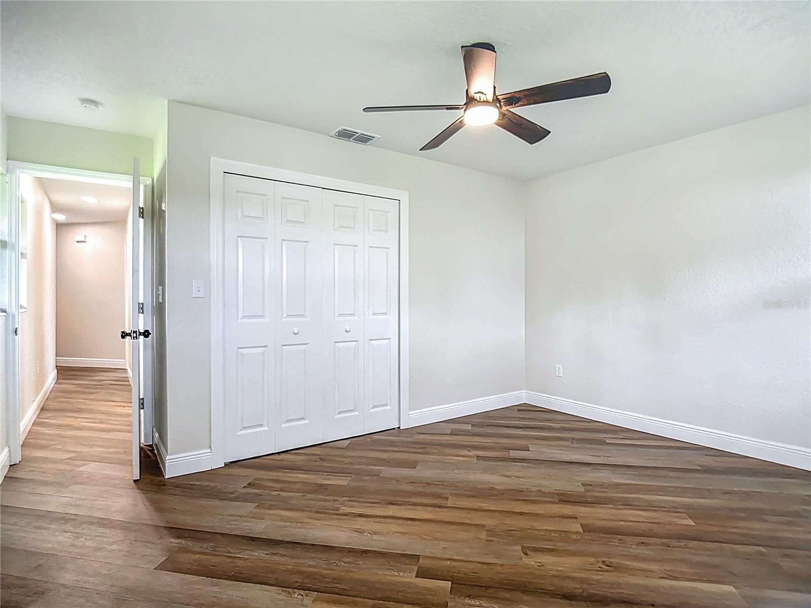 1611 CANAL, TAVARES, FL, 32778