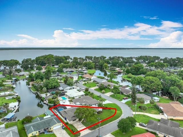 1611 CANAL, TAVARES, FL, 32778