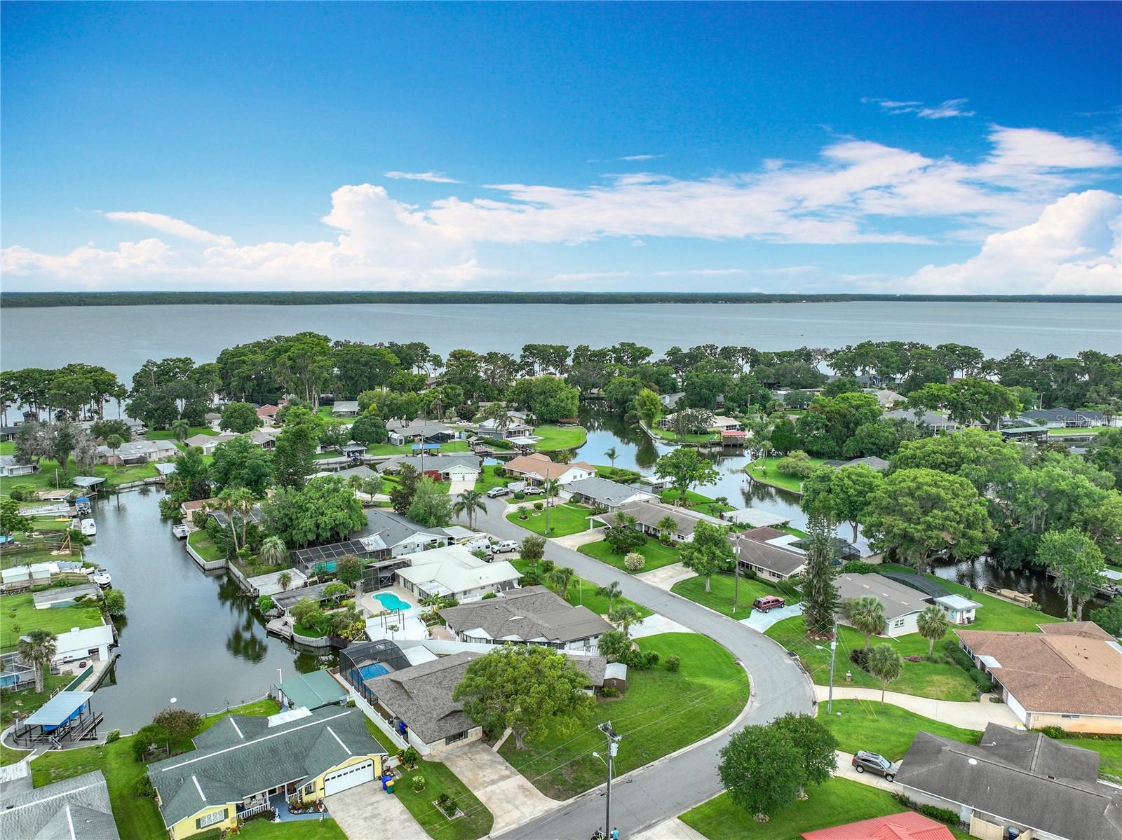 1611 CANAL, TAVARES, FL, 32778