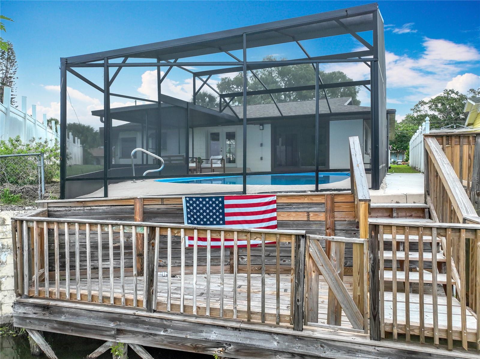 1611 CANAL, TAVARES, FL, 32778