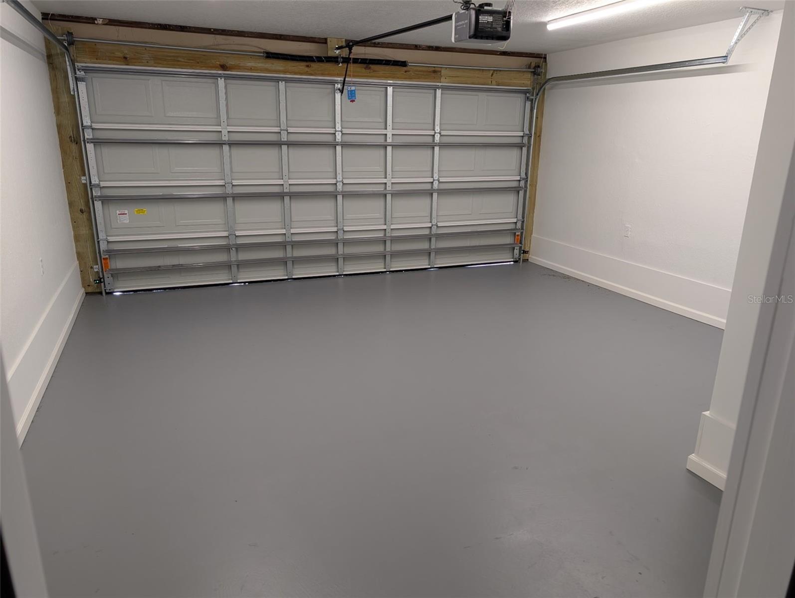 1611 CANAL, TAVARES, FL, 32778