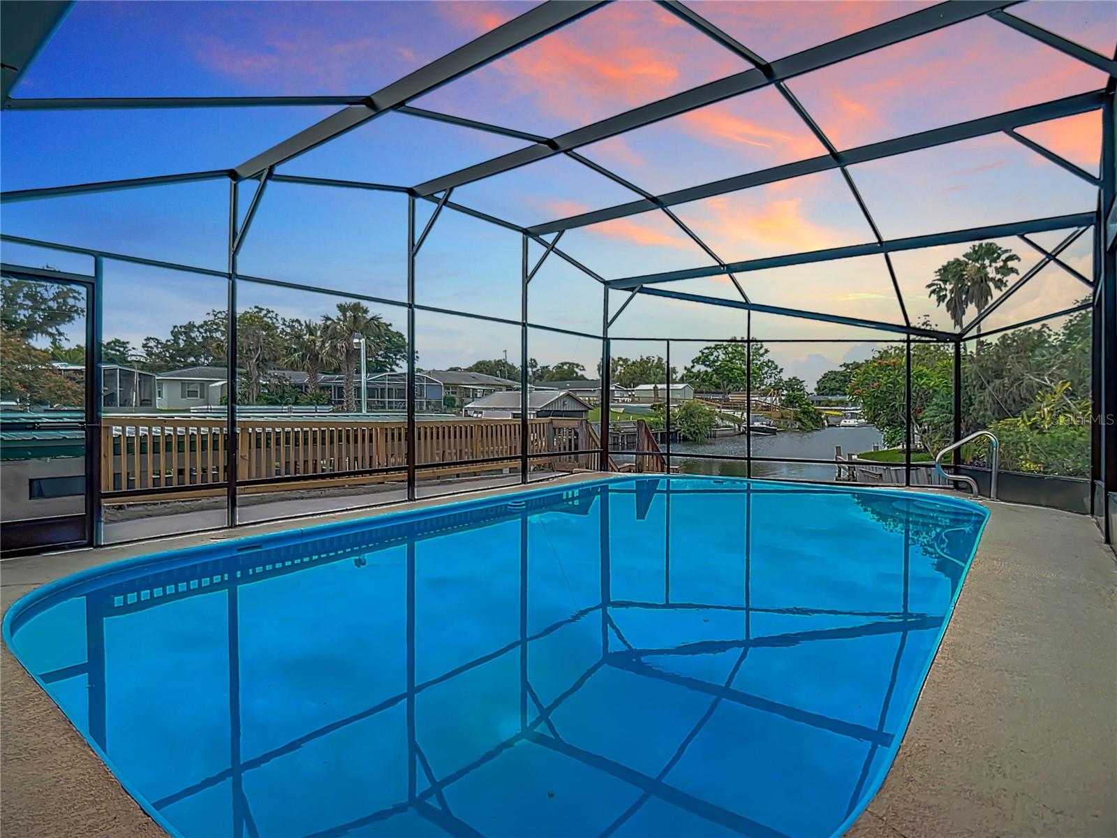 1611 CANAL, TAVARES, FL, 32778