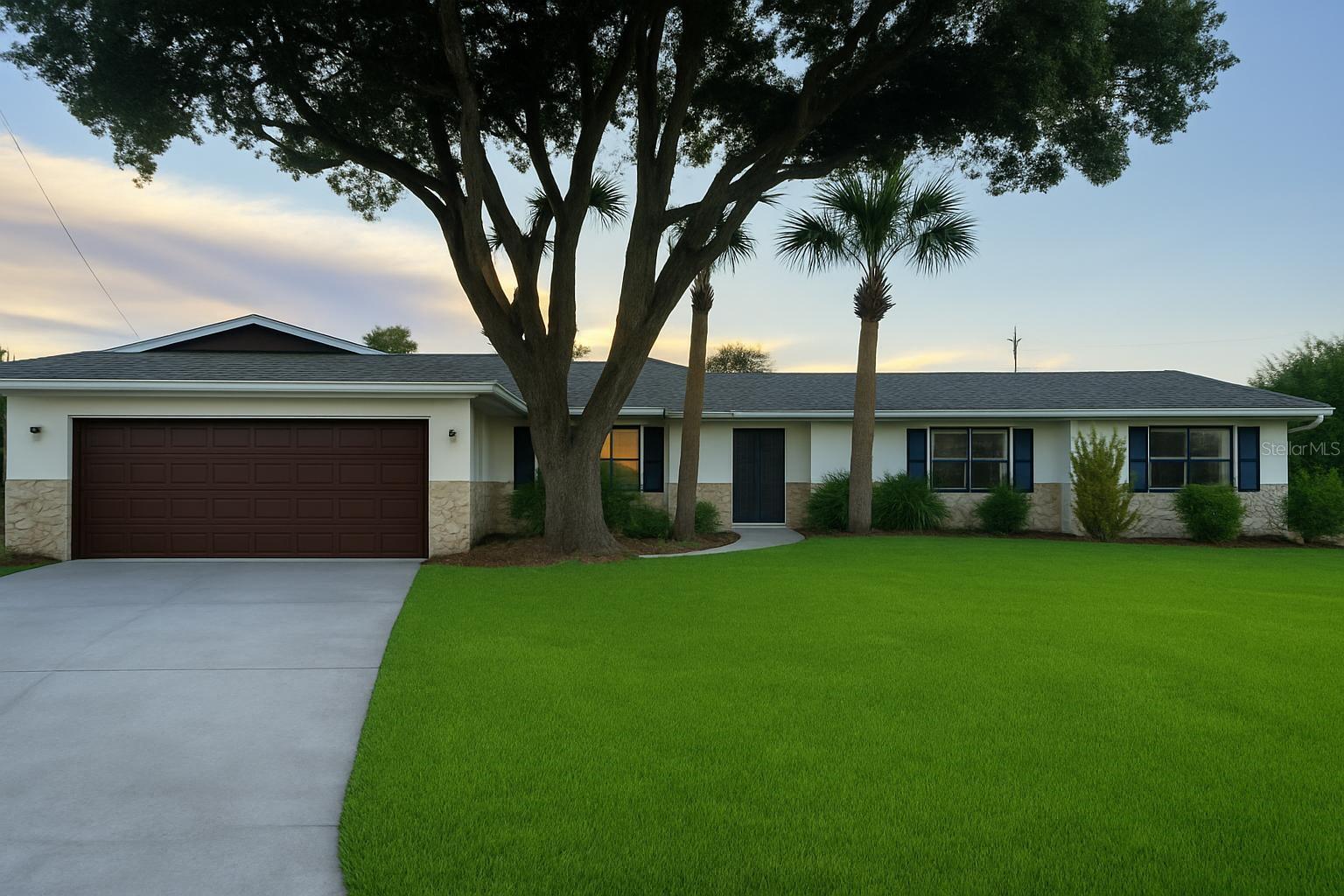 1611 CANAL, TAVARES, FL, 32778