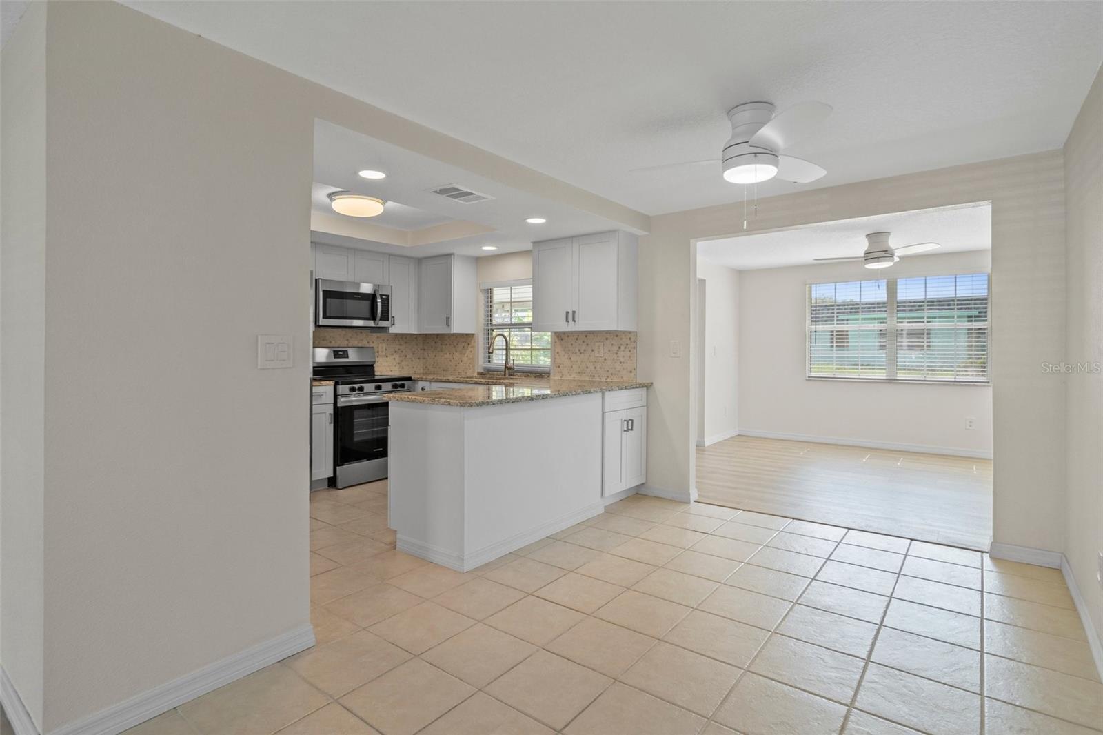 9740 LAMANTIN DR, PORT RICHEY, FL, 34668