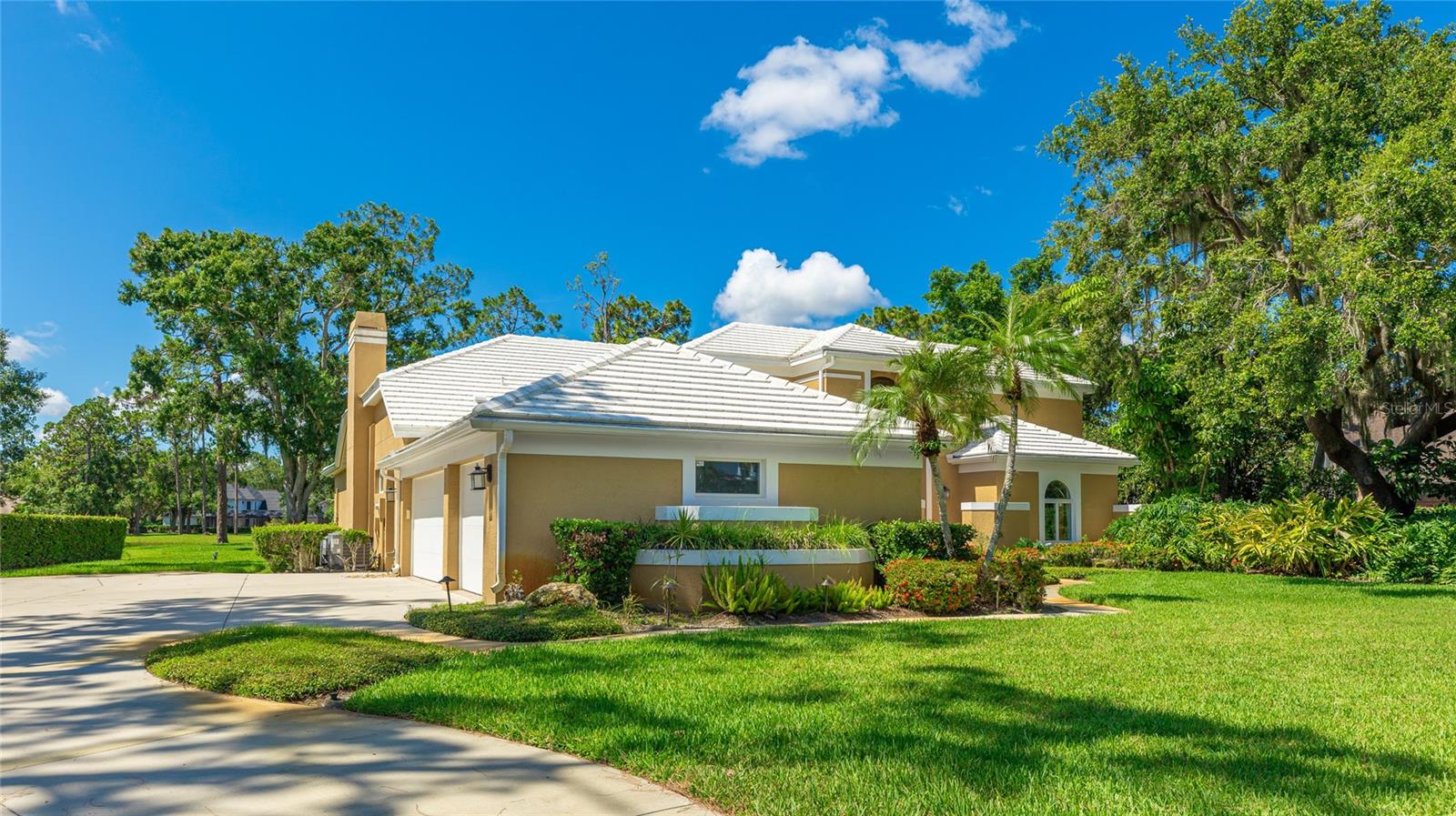 A4655607 Property Photo