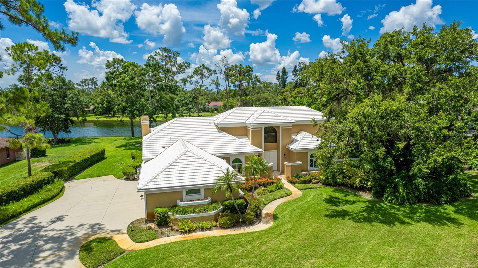 A4655607 Property Photo
