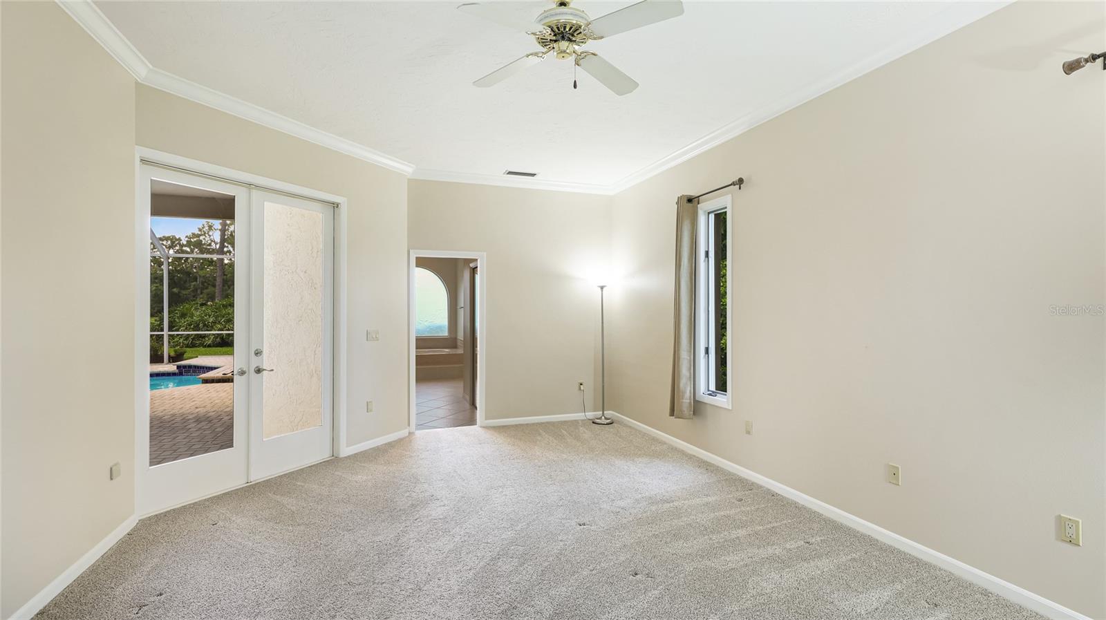 A4655607 Property Photo