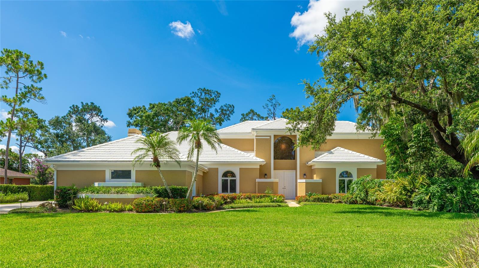 A4655607 Property Photo