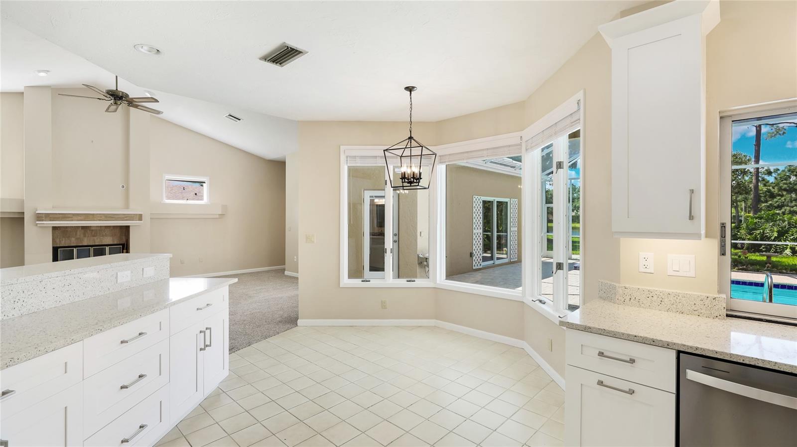 A4655607 Property Photo