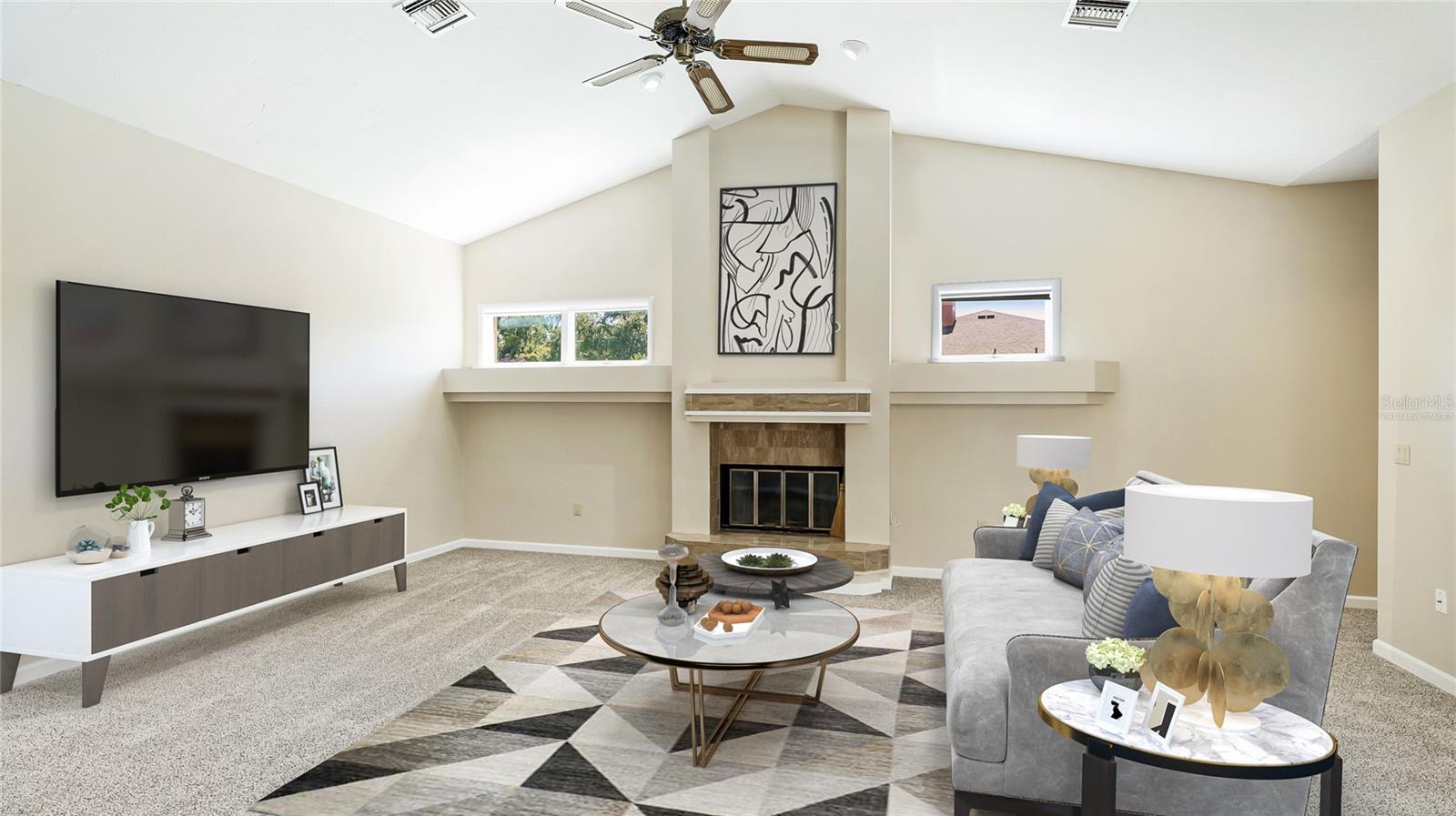 A4655607 Property Photo