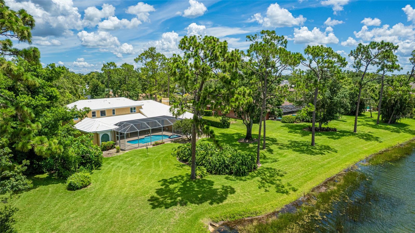 A4655607 Property Photo