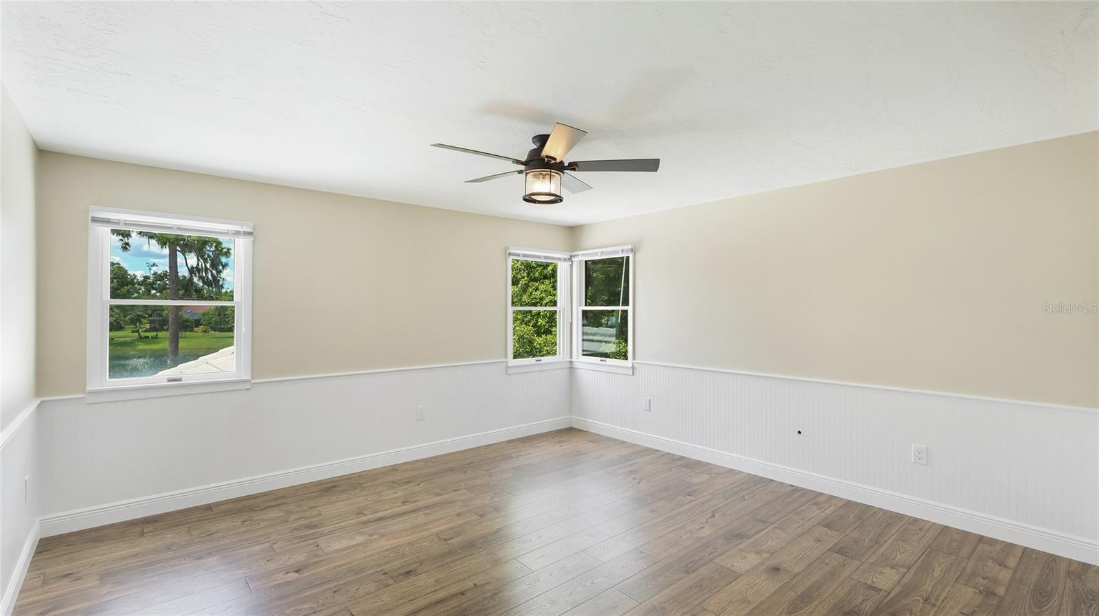 A4655607 Property Photo